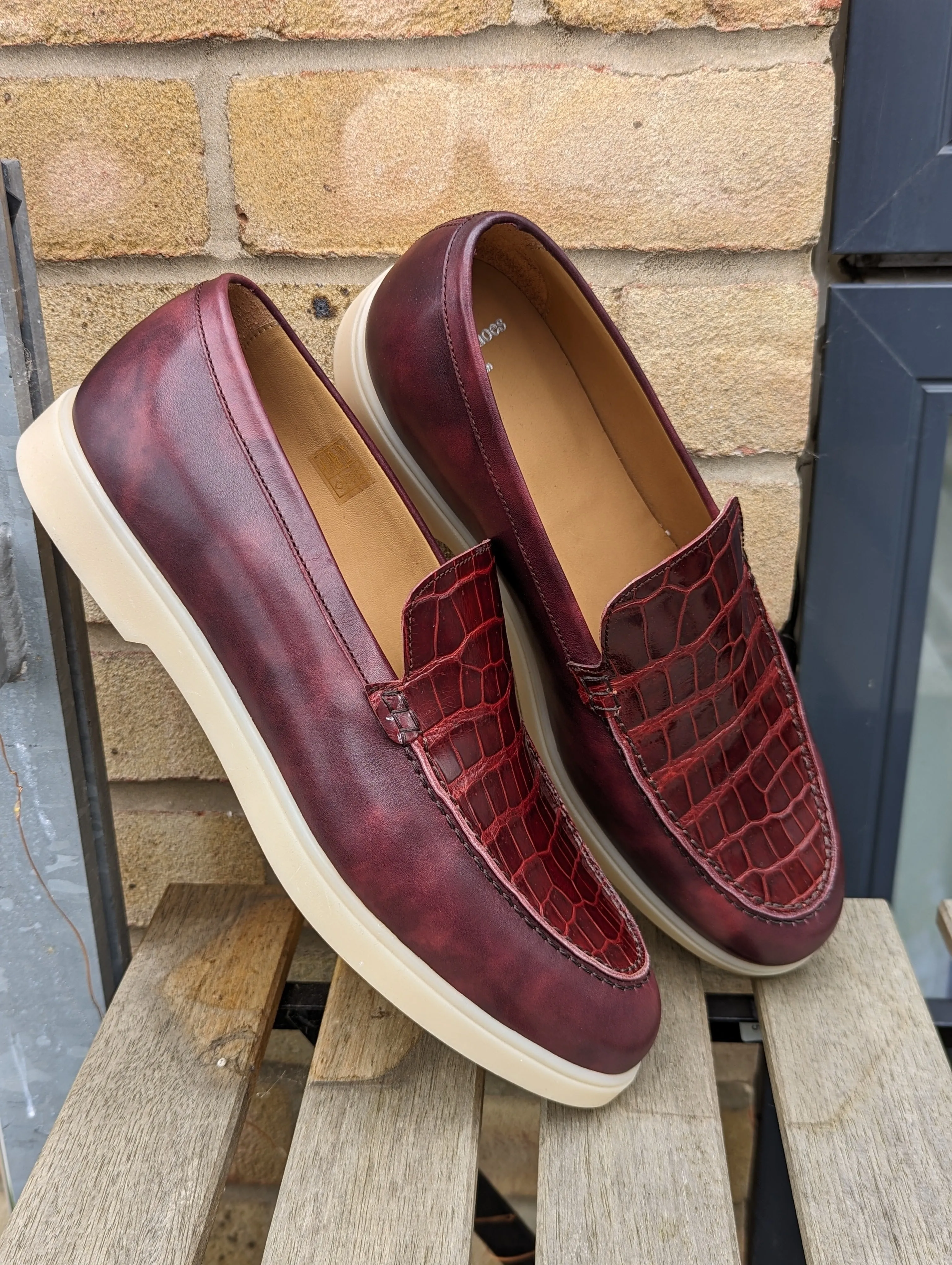 Ascot Sunseeker - Burgundy museum calf & Crocodile