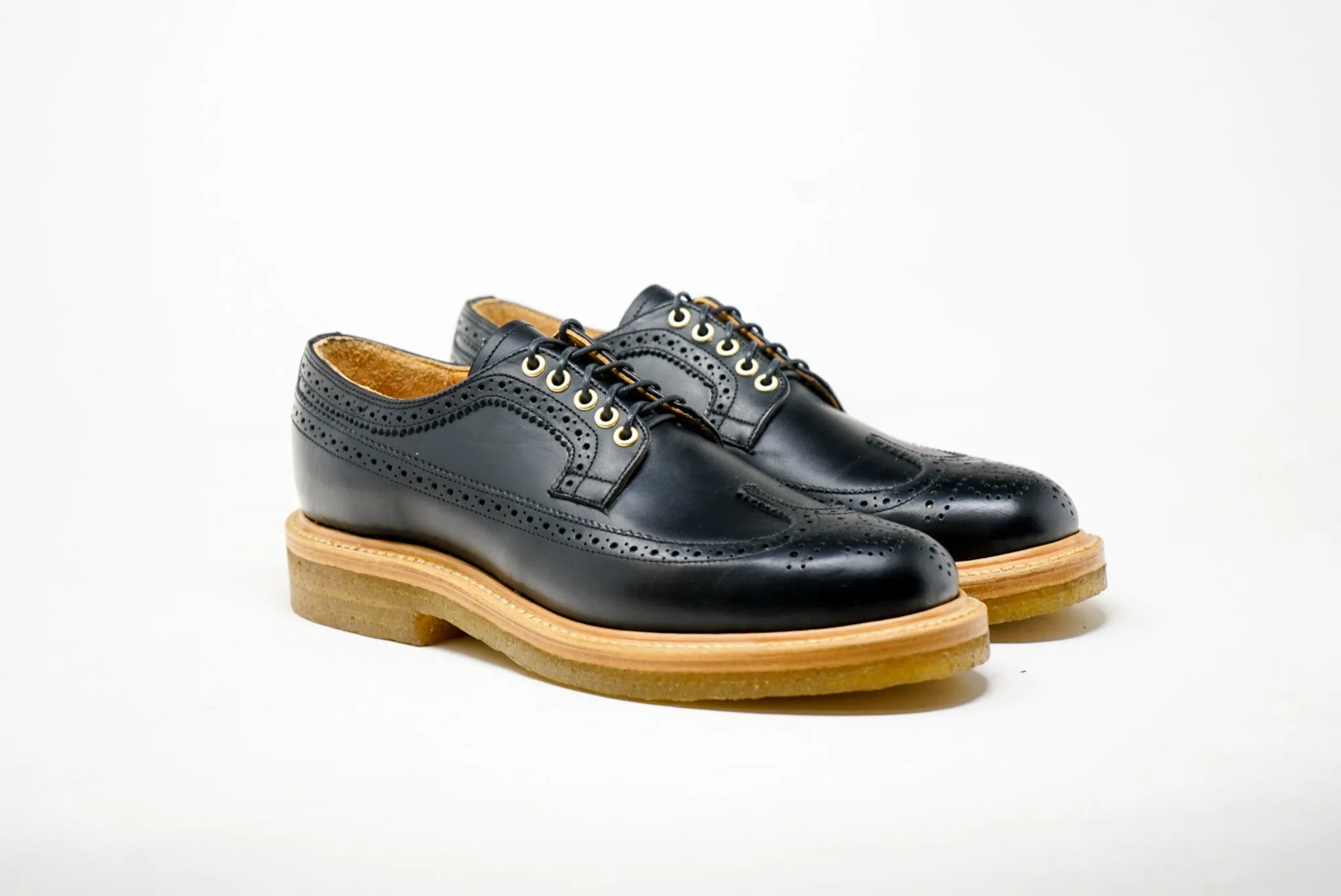 Concho Long Wing Brogues Black