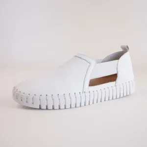 Harmless White Leather Sneakers