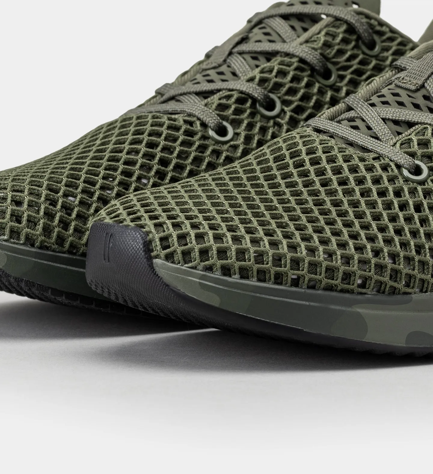 Men's Camo Mesh Runner