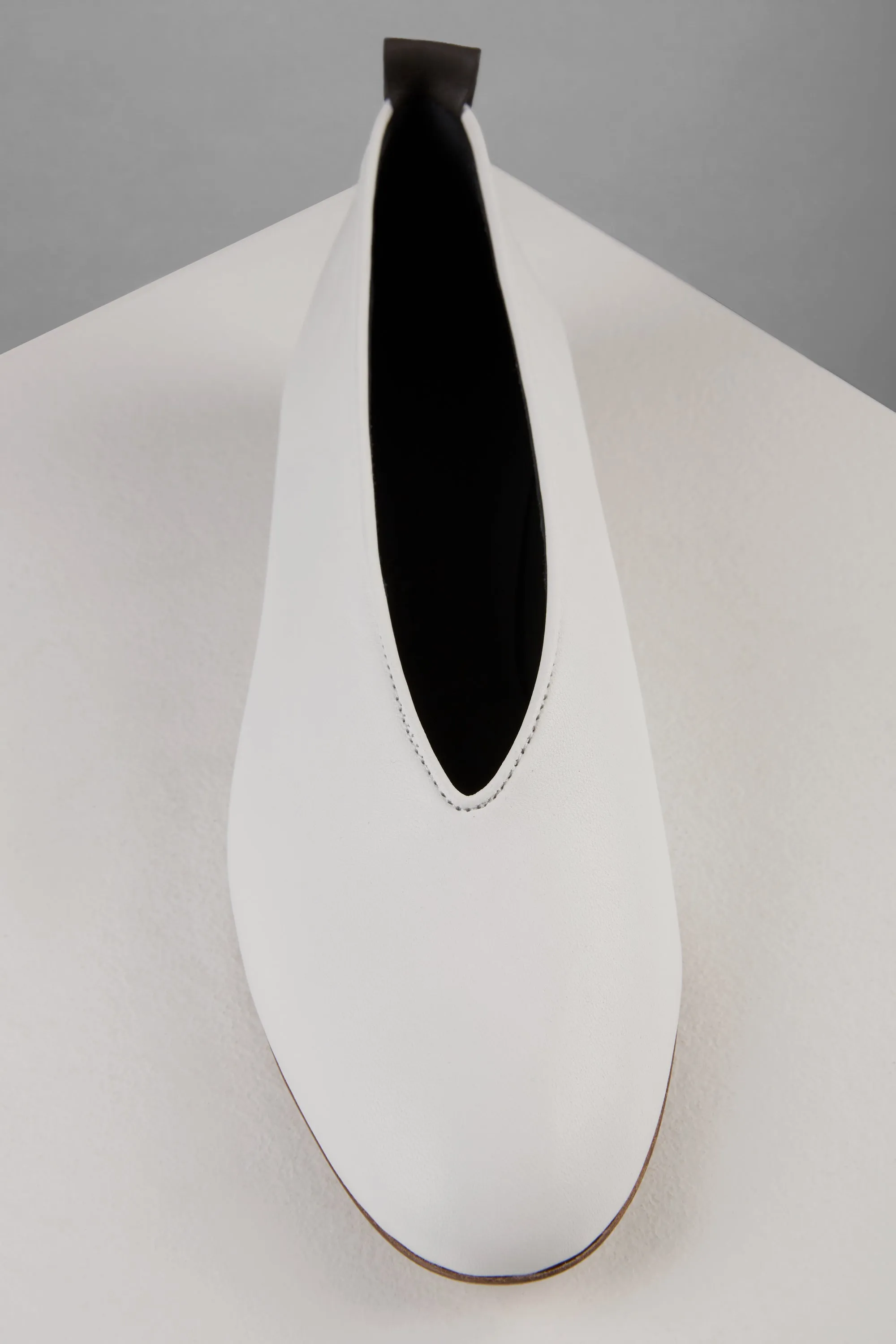 Mildred Piccola in Bianco Grigio