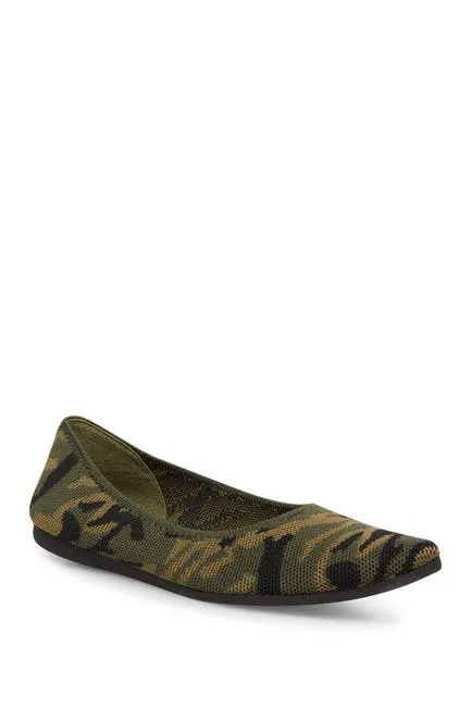 Steve Madden Ramone Camouflaged Fashion Fitted Slip On Stretchy Ballets Flats