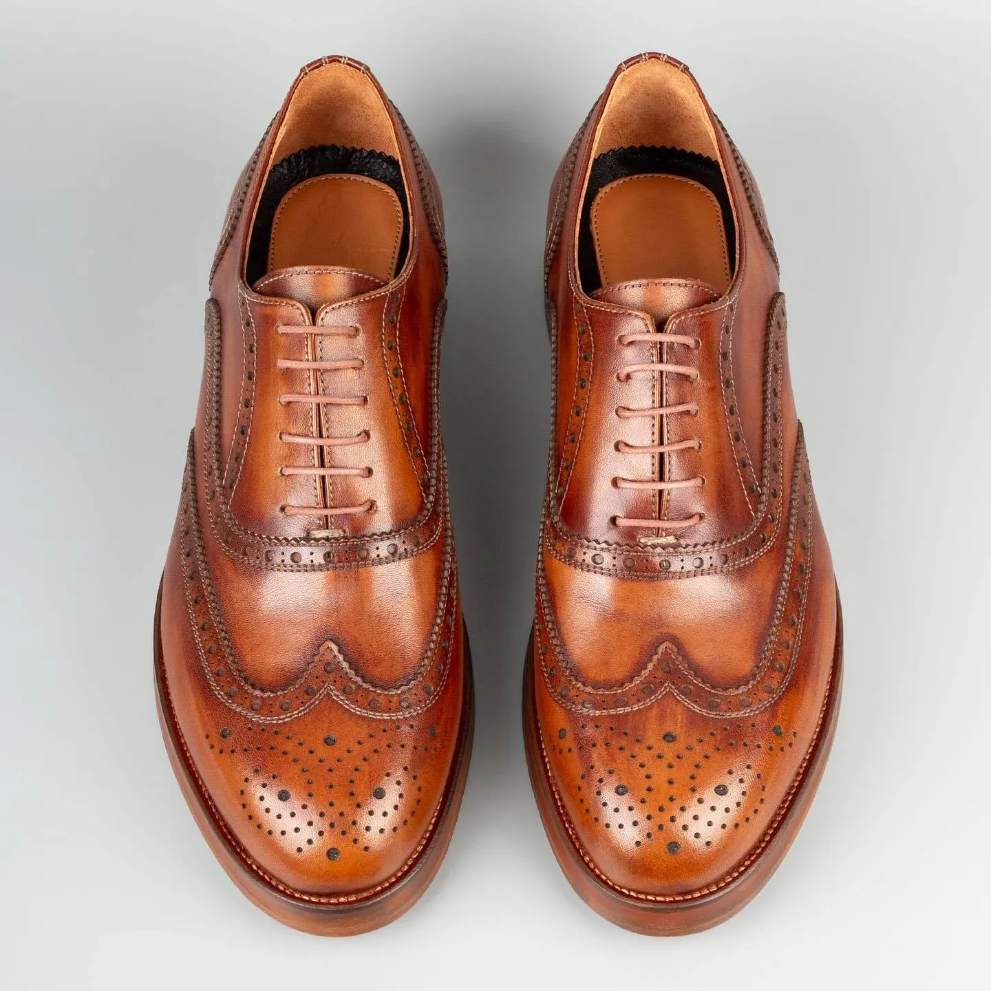 Vintage Handmade Genuine Leather Business Formal Brogues