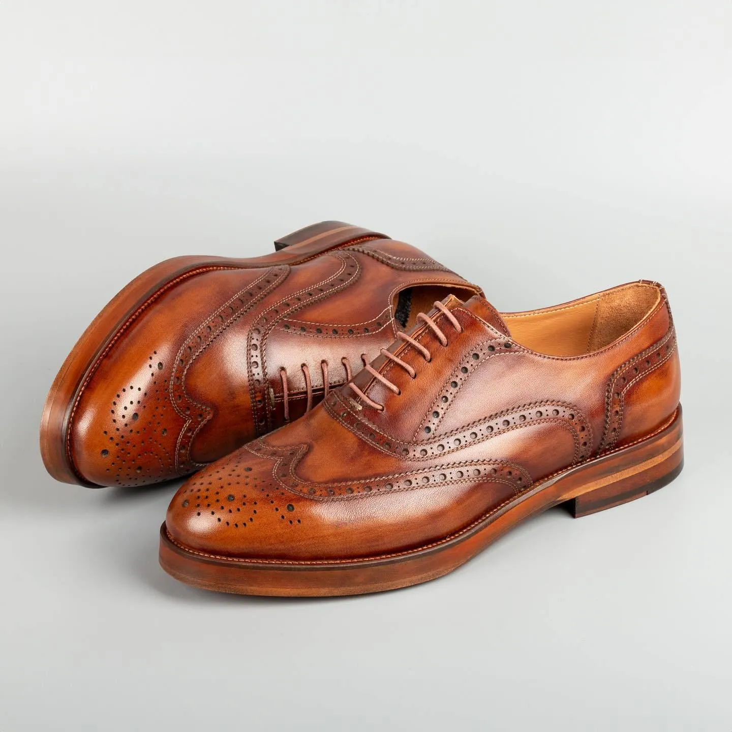 Vintage Handmade Genuine Leather Business Formal Brogues