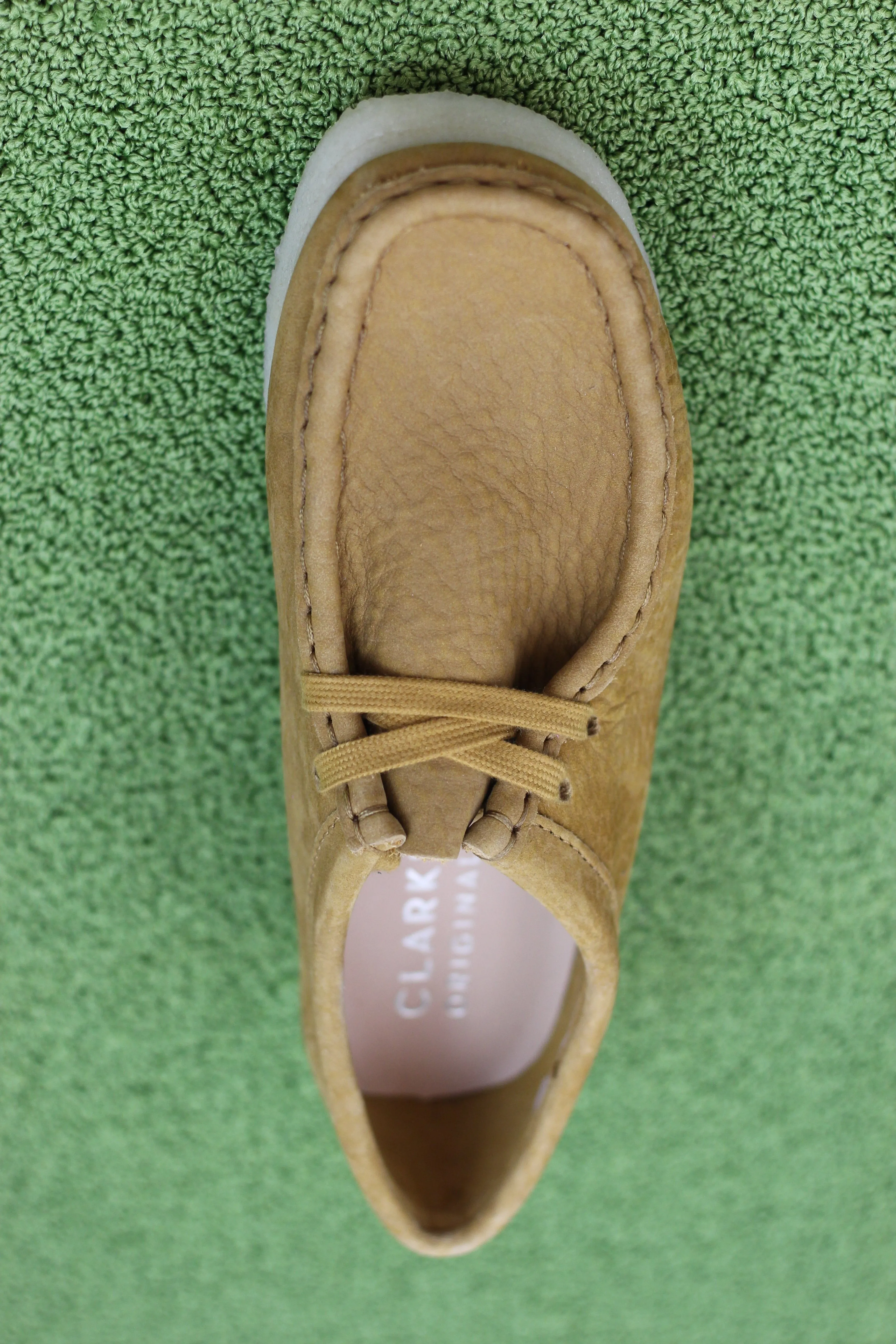 Women's Wallabee - Oakmoss Nubuck