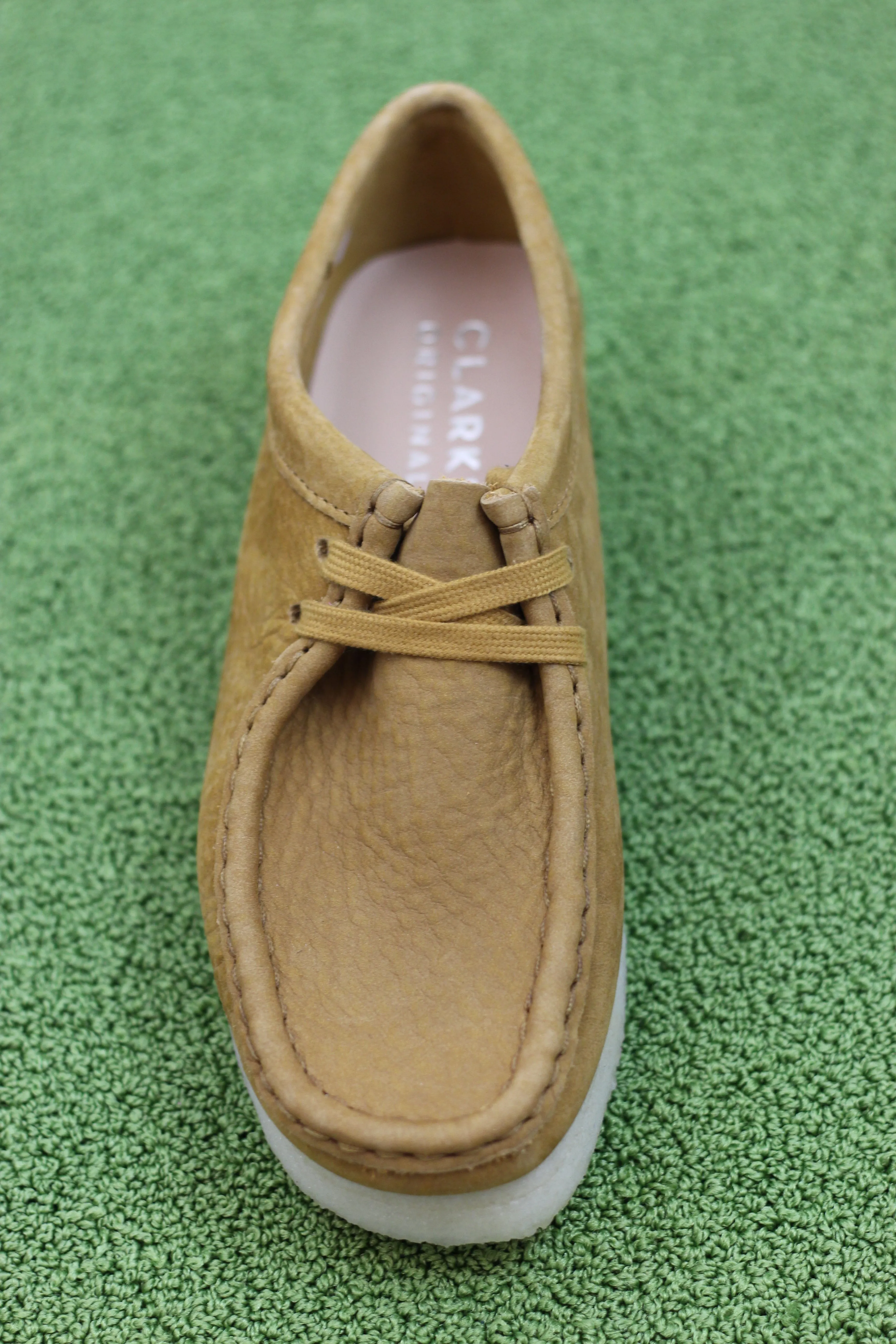 Women's Wallabee - Oakmoss Nubuck